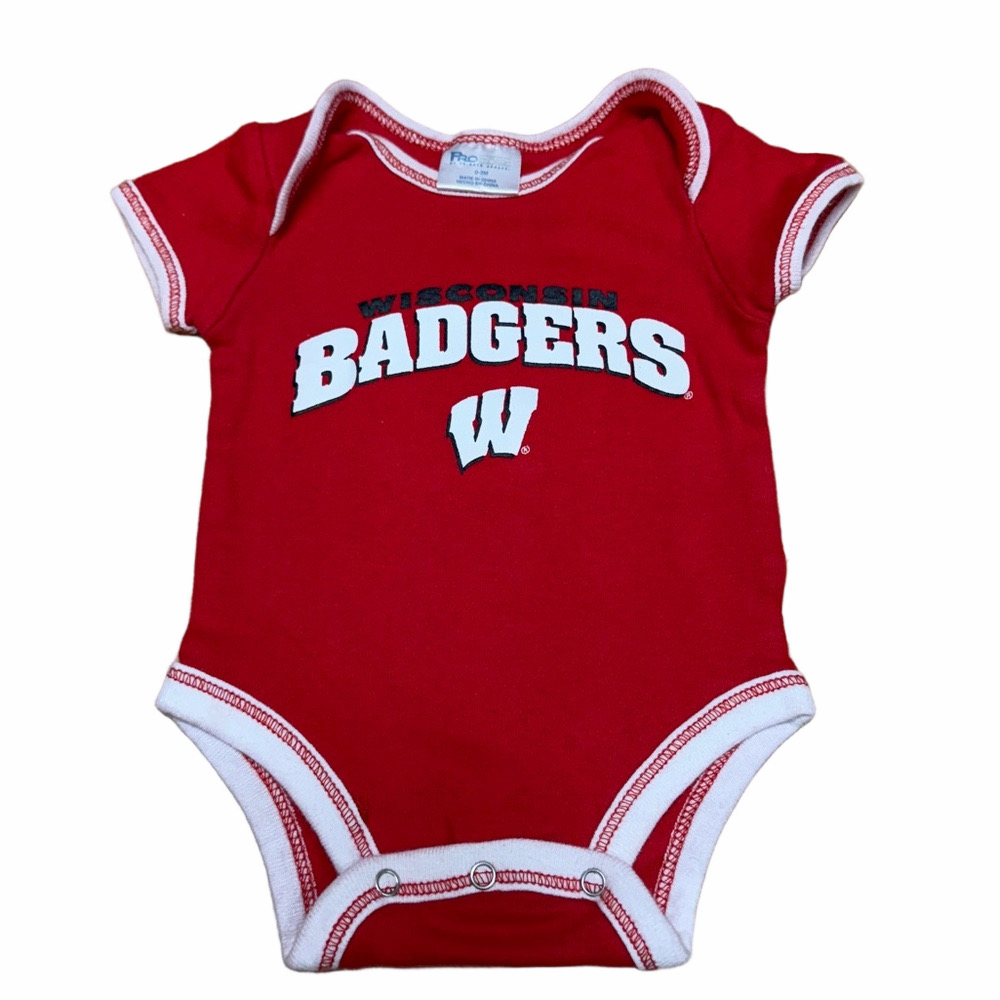 Pro Edge Wisconsin Badgers 0-3 Months Red NCAA Baby Bodysuit One Piece
